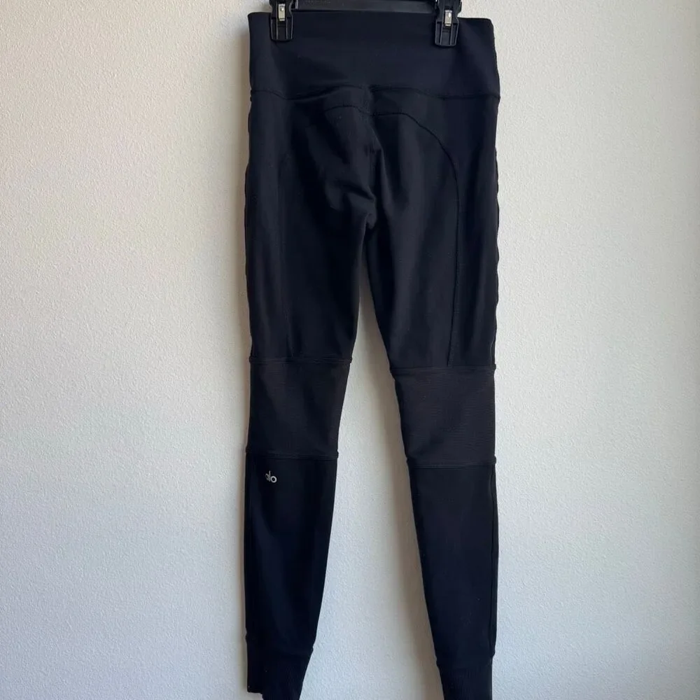 Alo Yoga Banded Yoga Leggings Block Size Medium Logo Calf High Rise Compressive